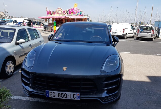 Porsche 95B Macan Turbo