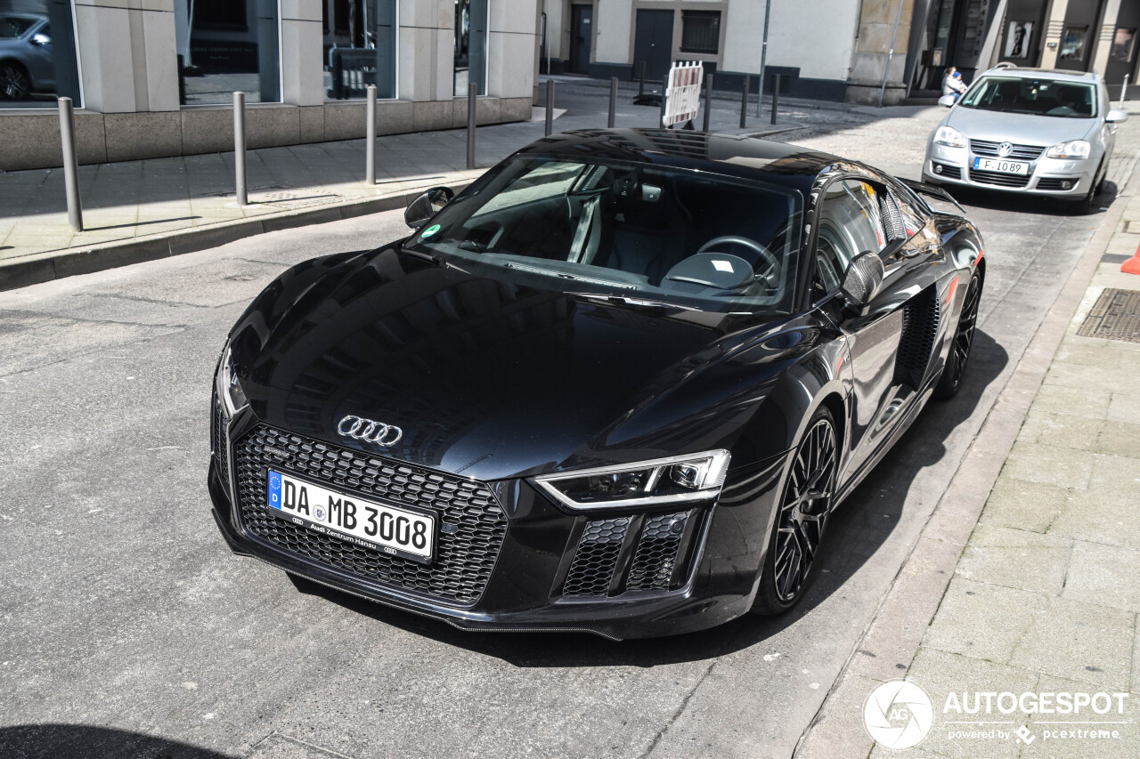 Audi R8 V10 Plus 2015