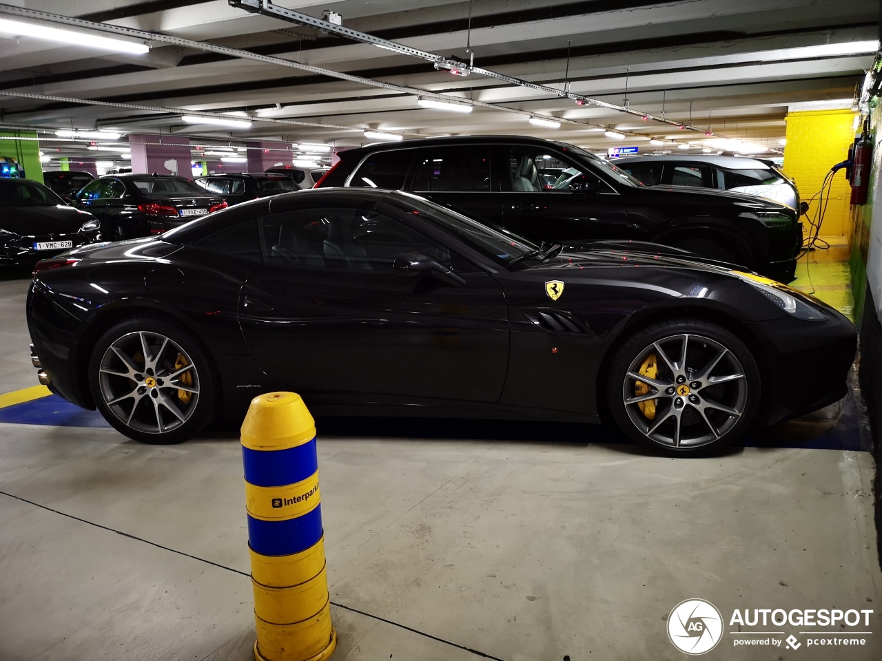 Ferrari California