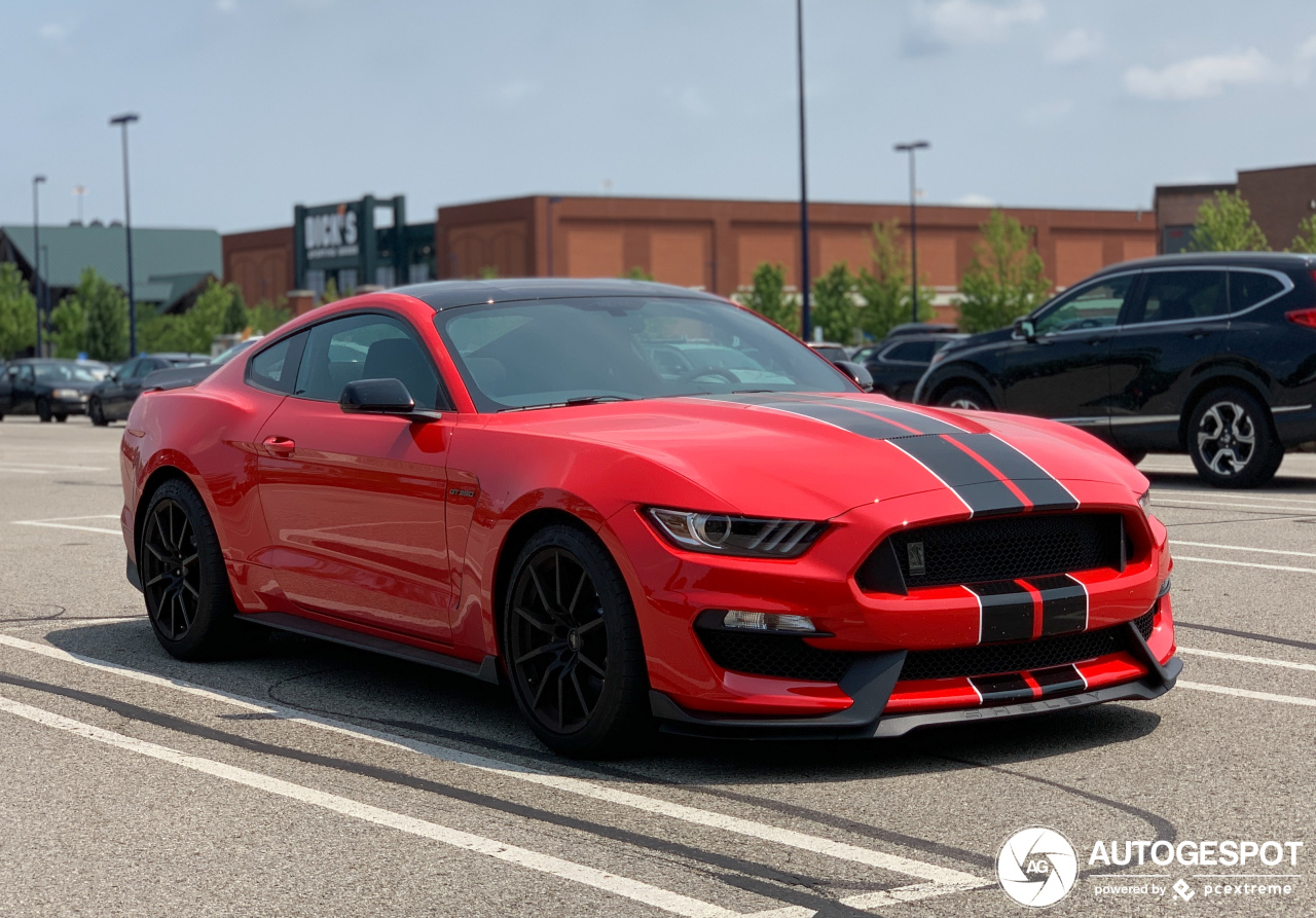 Ford Mustang Shelby GT350 2015