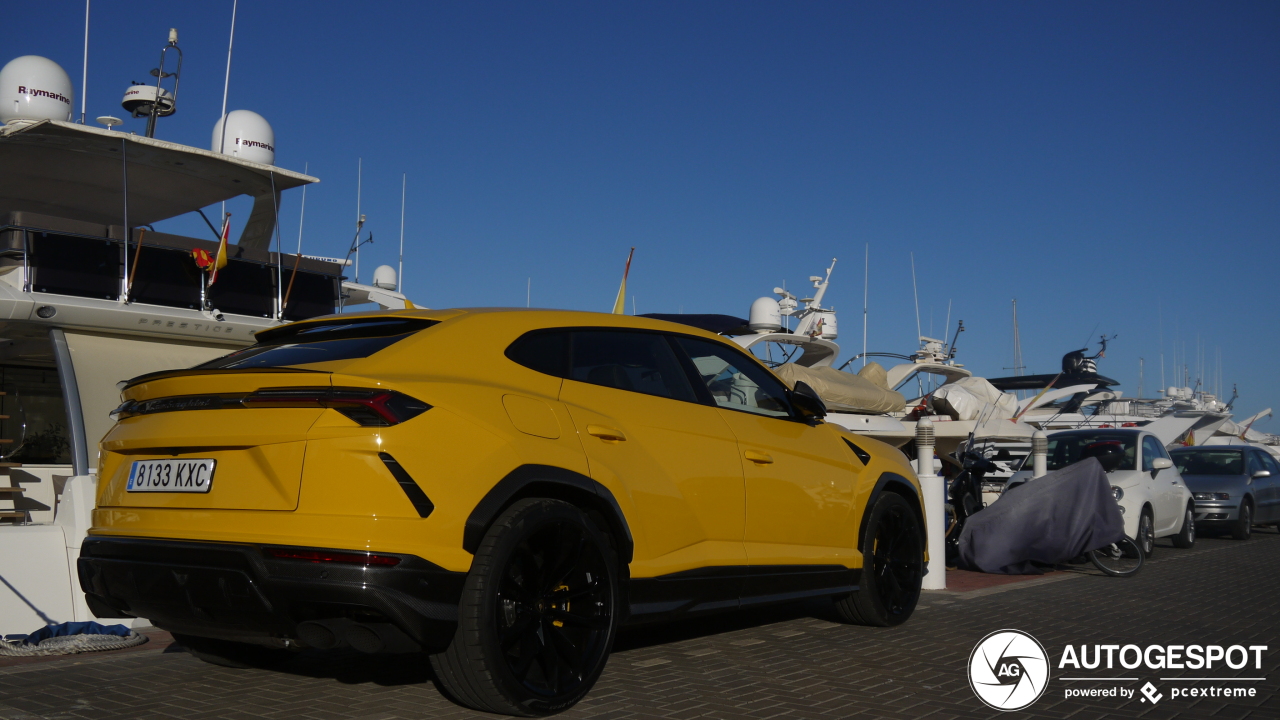 Lamborghini Urus