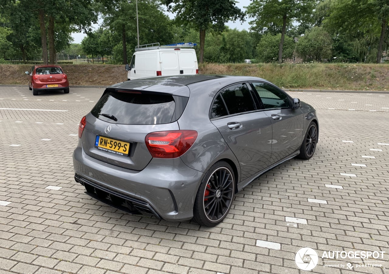 Mercedes-AMG A 45 W176 2015