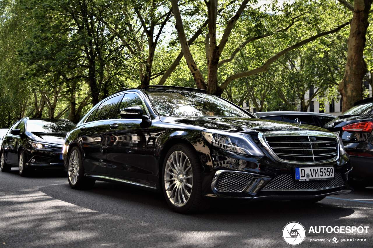 Mercedes-AMG S 65 V222