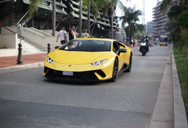 Lamborghini Huracán LP640-4 Performante