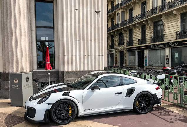 Porsche 991 GT2 RS Weissach Package