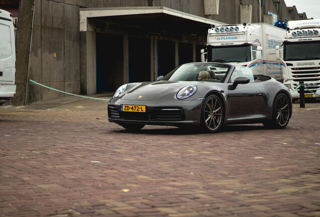 Porsche 992 Carrera 4S Cabriolet