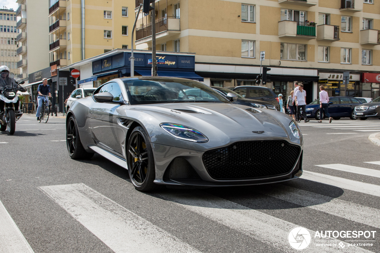 Aston Martin DBS Superleggera