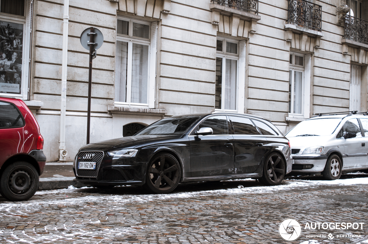 Audi RS4 Avant B8