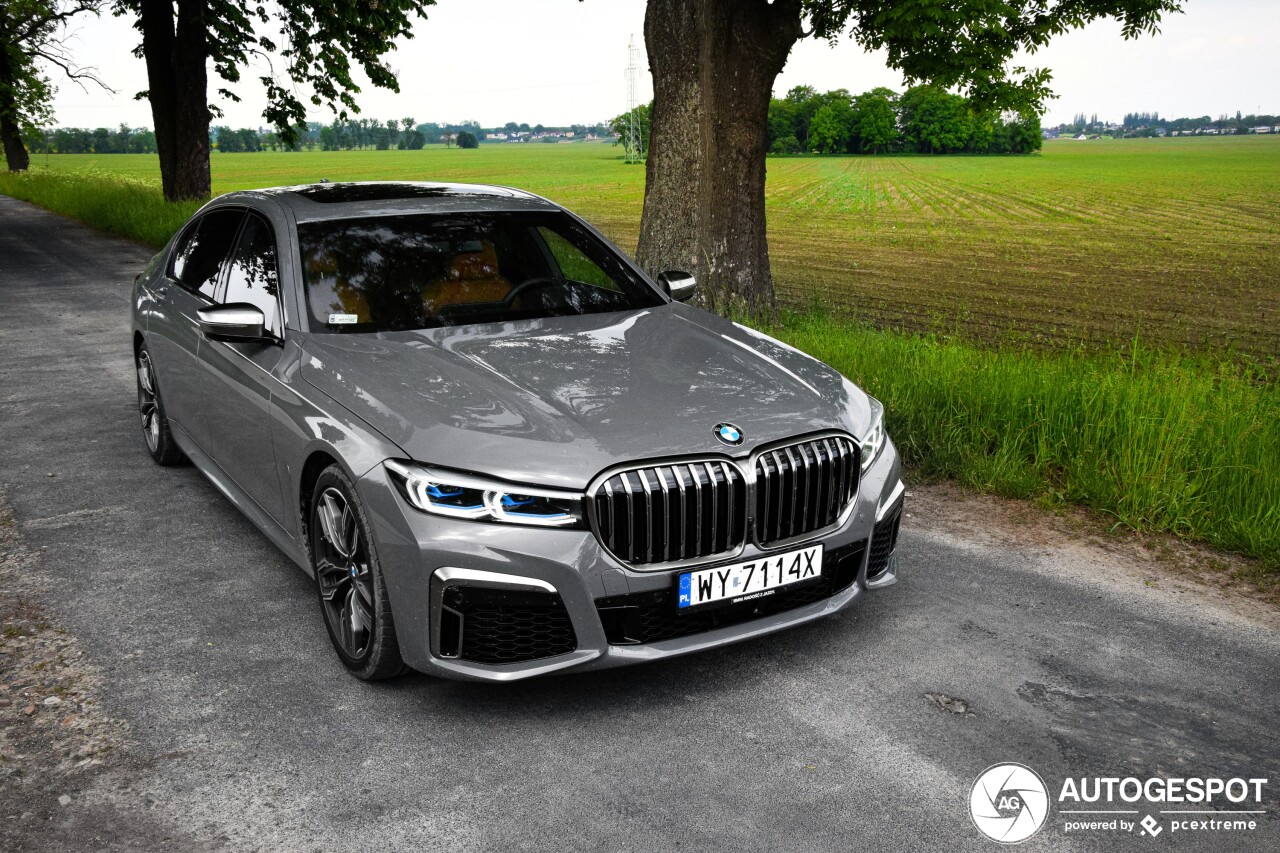 BMW M760Li xDrive 2019