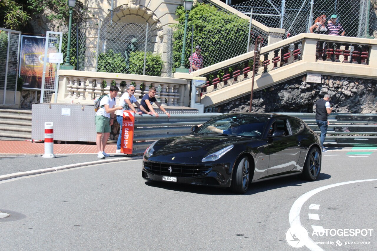 Ferrari FF