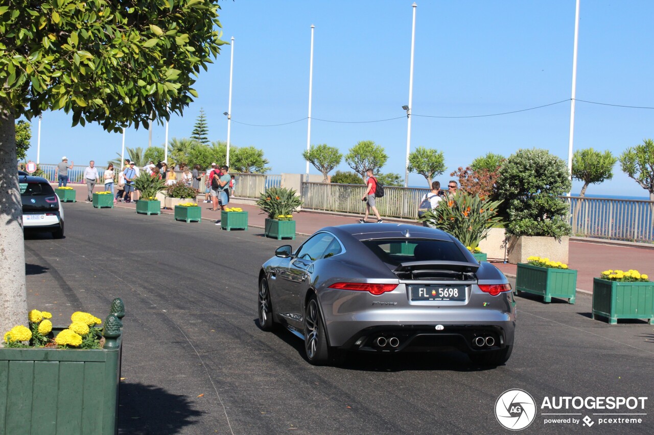 Jaguar F-TYPE R Coupé