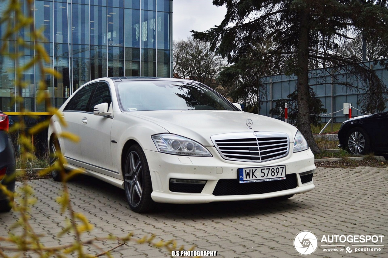 Mercedes-Benz S 63 AMG W221 2010