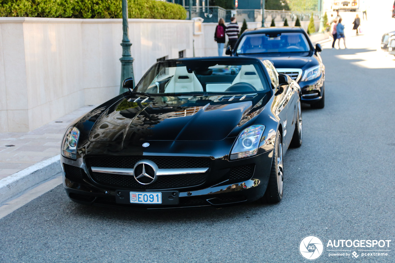 Mercedes-Benz SLS AMG Roadster