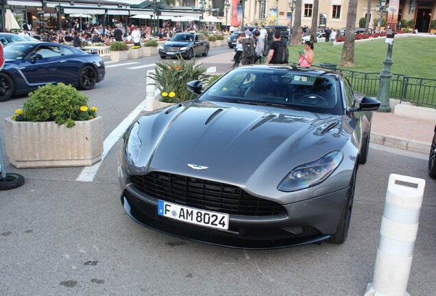 Aston Martin DB11 AMR