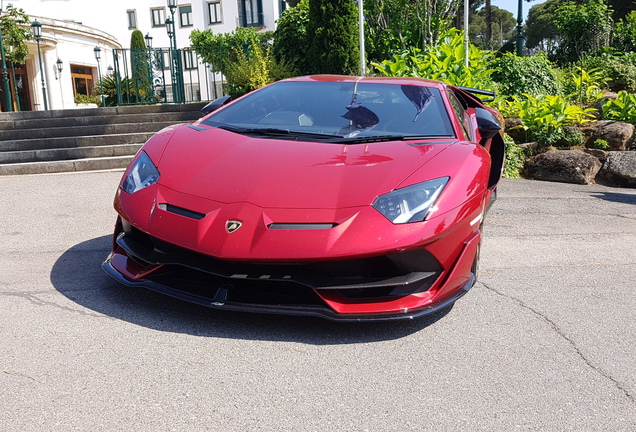 Lamborghini Aventador LP770-4 SVJ