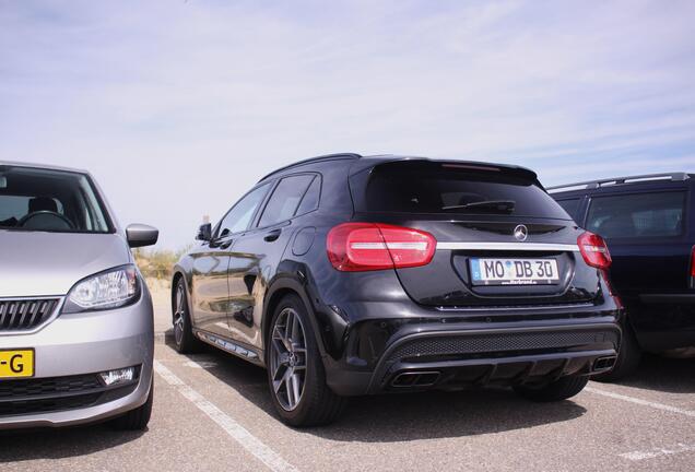 Mercedes-AMG GLA 45 X156