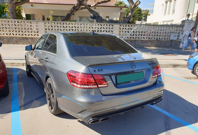 Mercedes-Benz E 63 AMG S W212