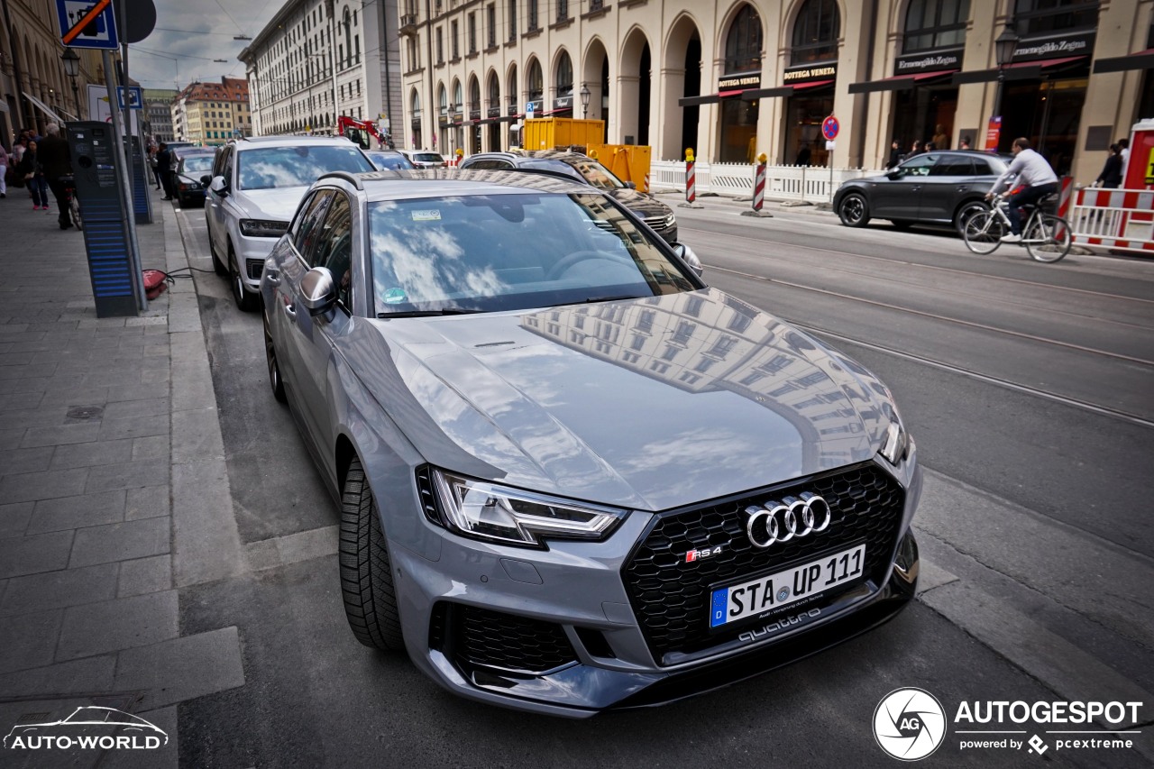 Audi RS4 Avant B9