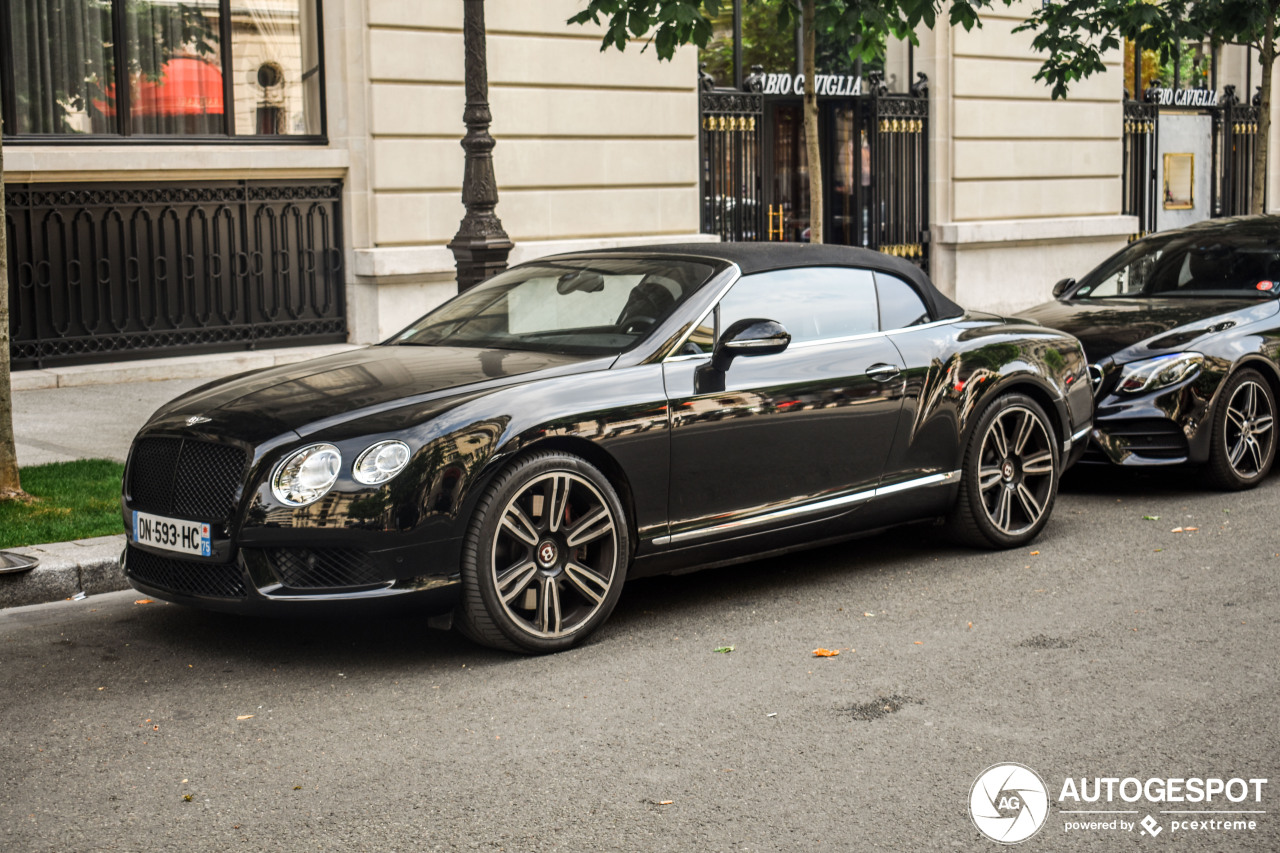 Bentley Continental GTC V8