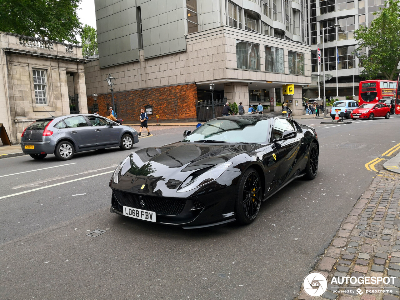 Ferrari 812 Superfast