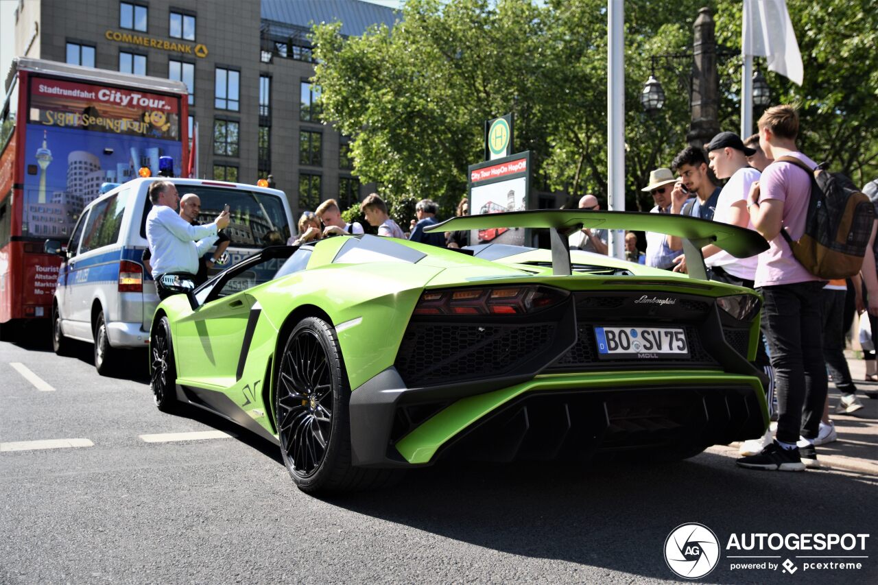 Lamborghini Aventador LP750-4 SuperVeloce Roadster