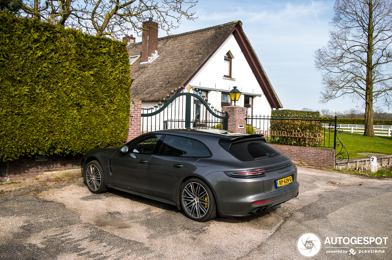 Porsche 971 Panamera Turbo S E-Hybrid Sport Turismo