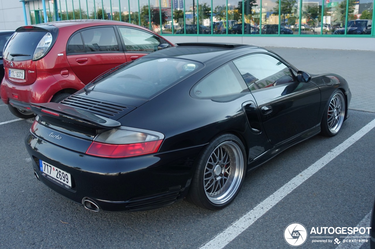 Porsche 996 Turbo