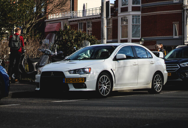 Mitsubishi Lancer Evolution X