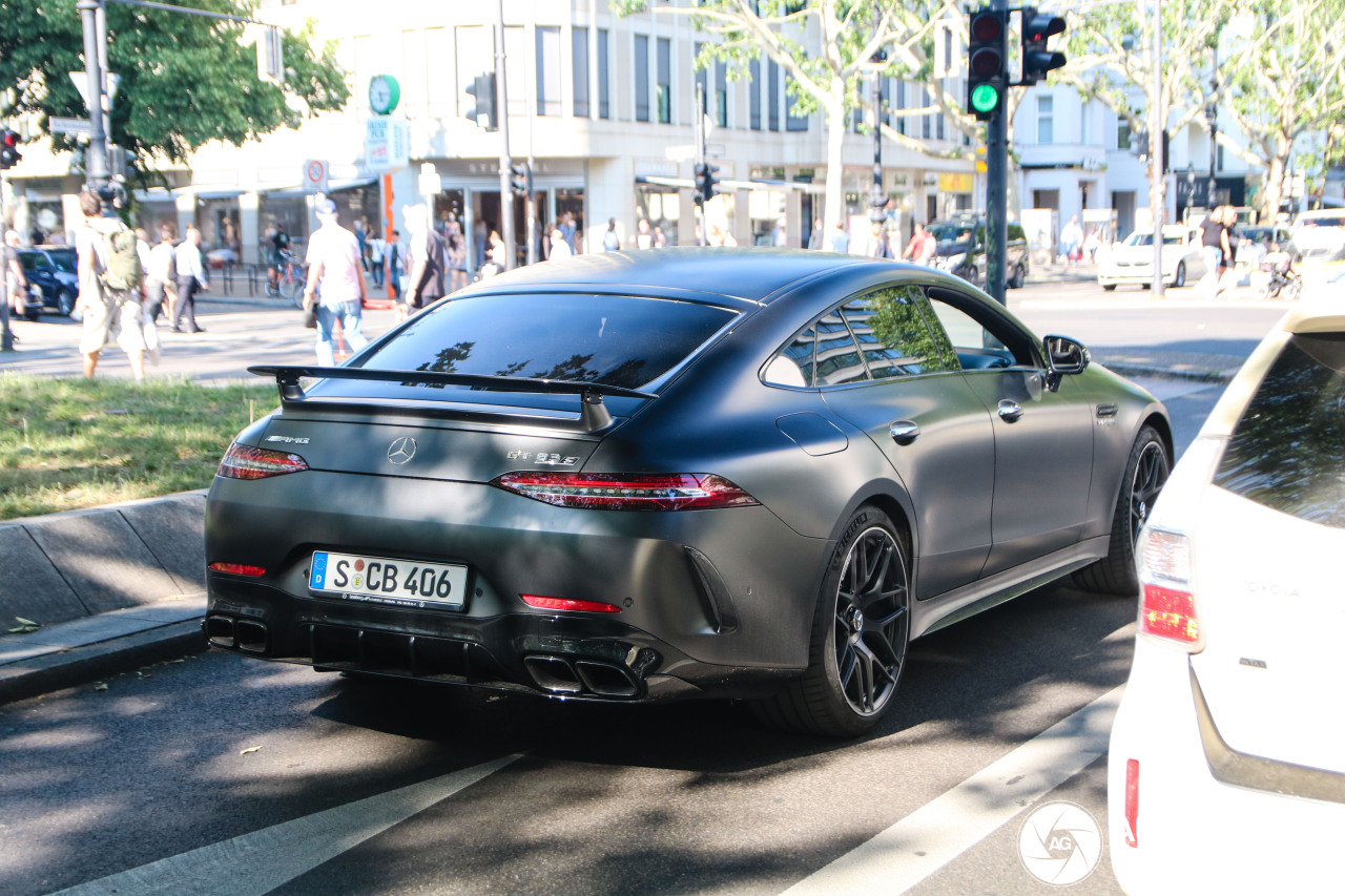 Mercedes-AMG GT 63 S X290