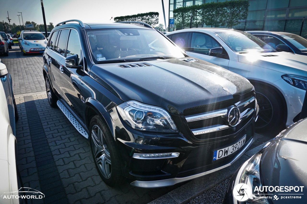 Mercedes-Benz GL 63 AMG X166