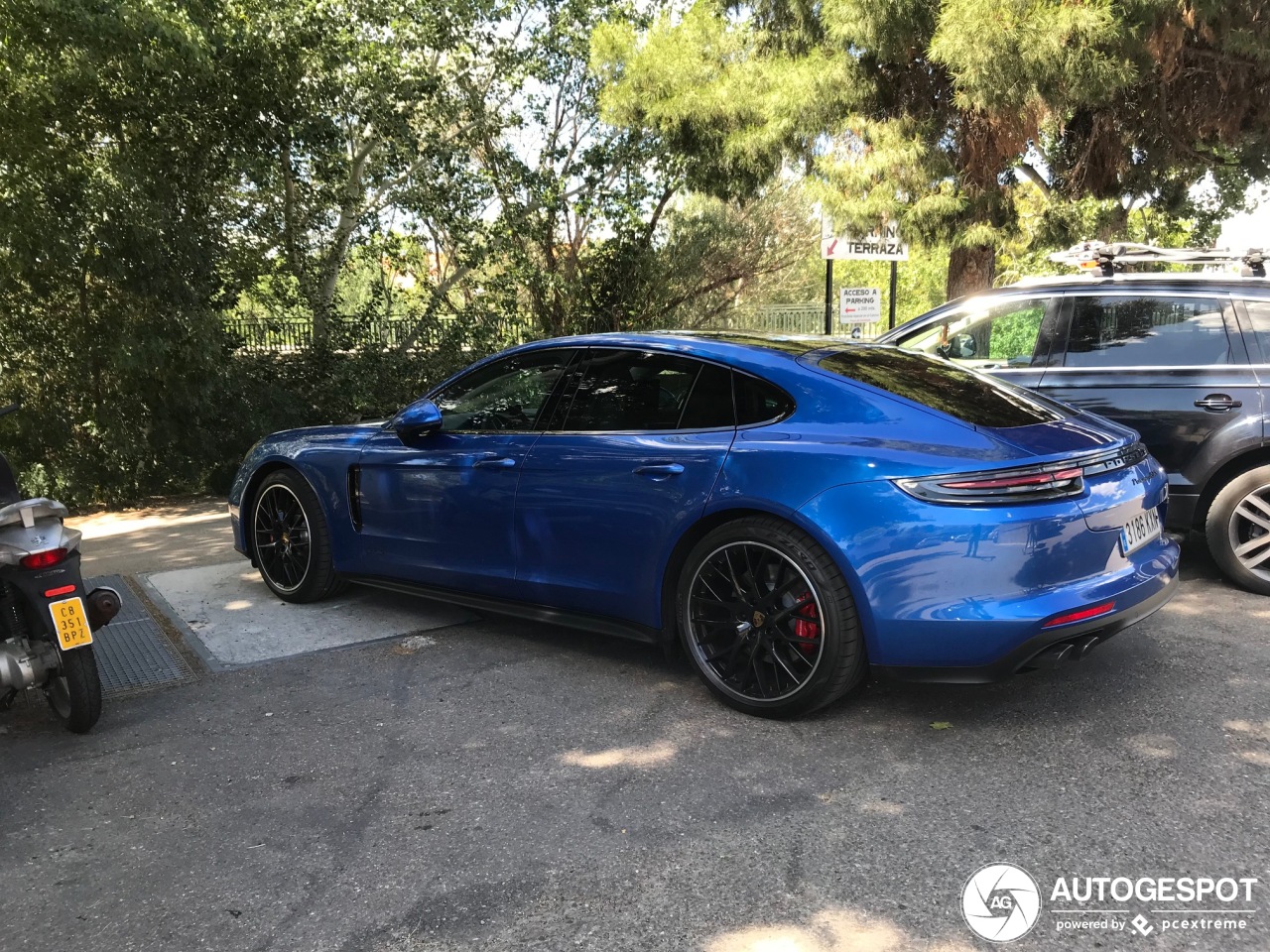 Porsche 971 Panamera GTS MkI