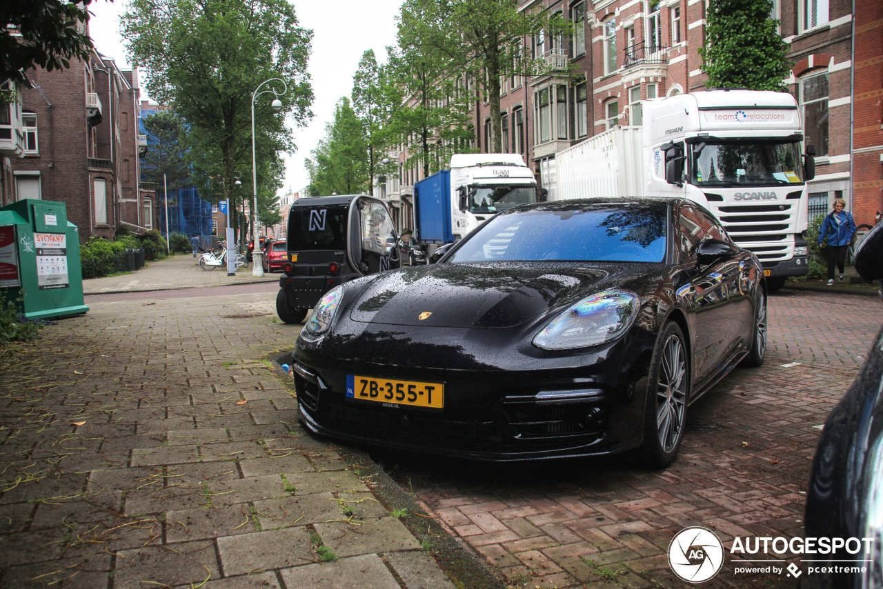 Porsche 971 Panamera Turbo S E-Hybrid Executive