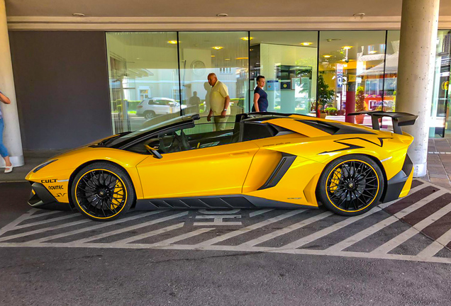 Lamborghini Aventador LP750-4 SuperVeloce Roadster