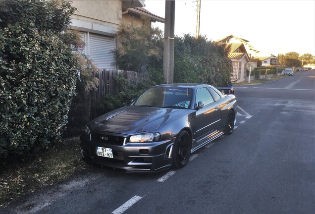 Nissan Skyline R34 GT-R