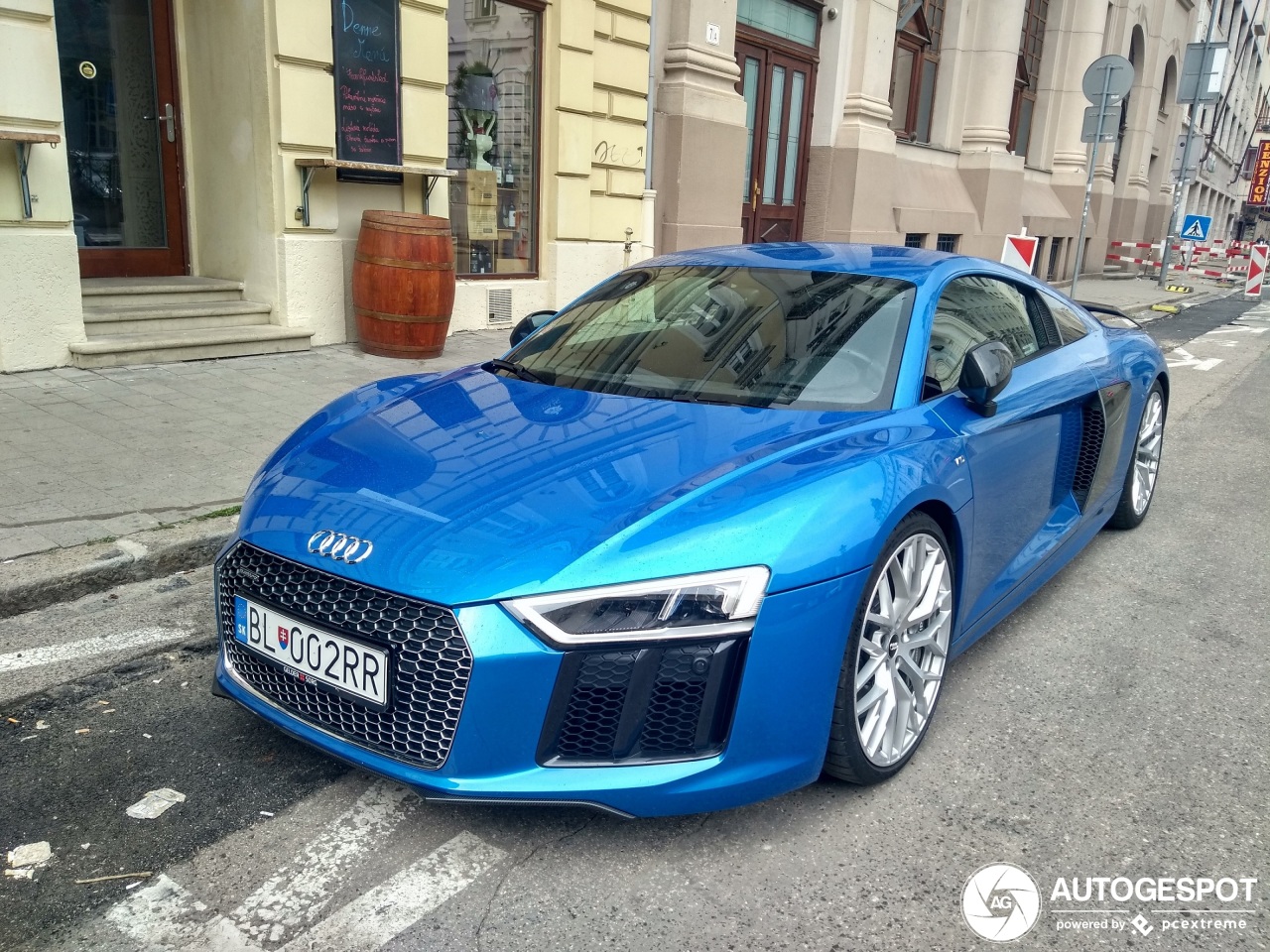 Audi R8 V10 Plus 2015