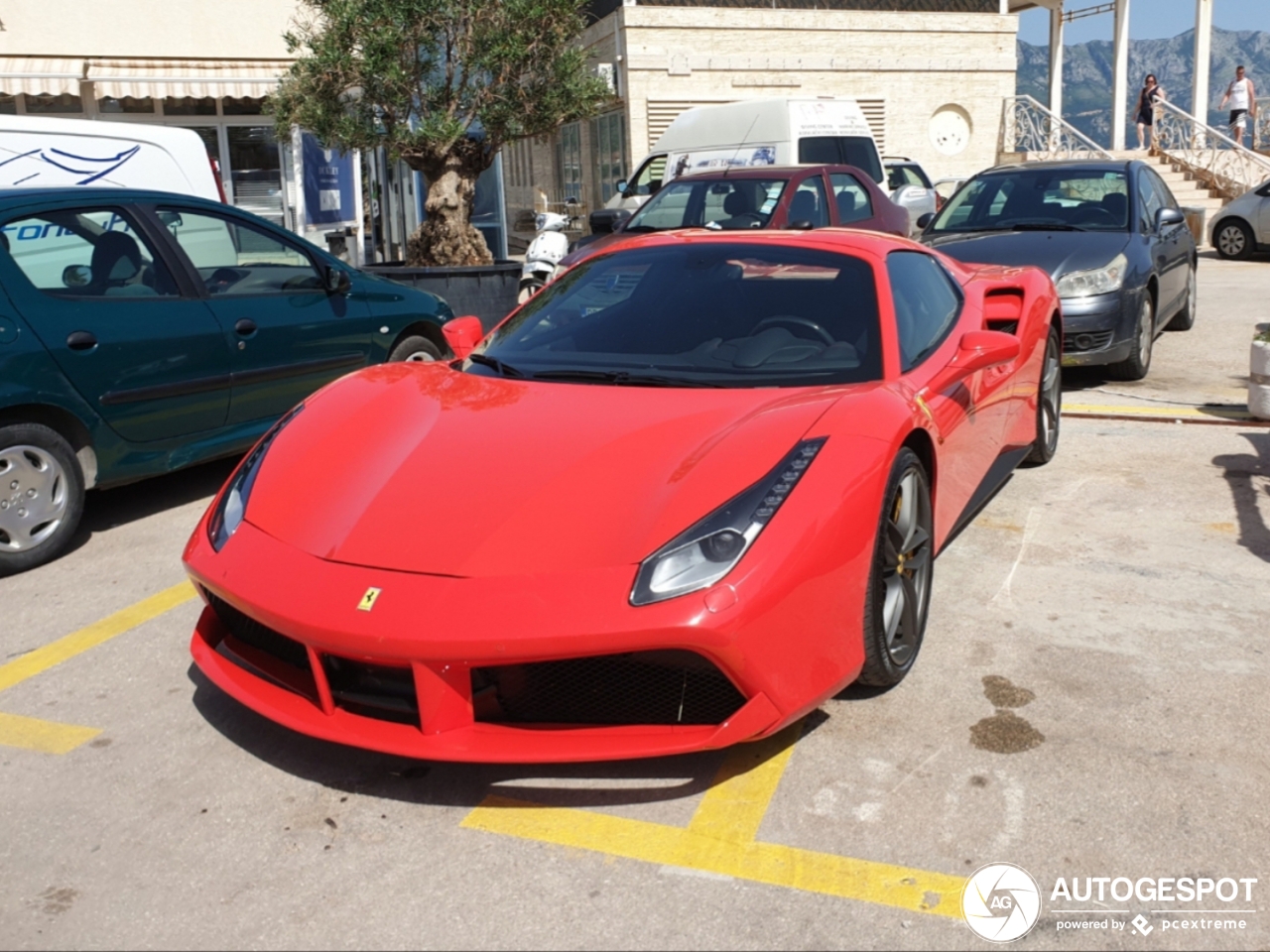 Ferrari 488 Spider