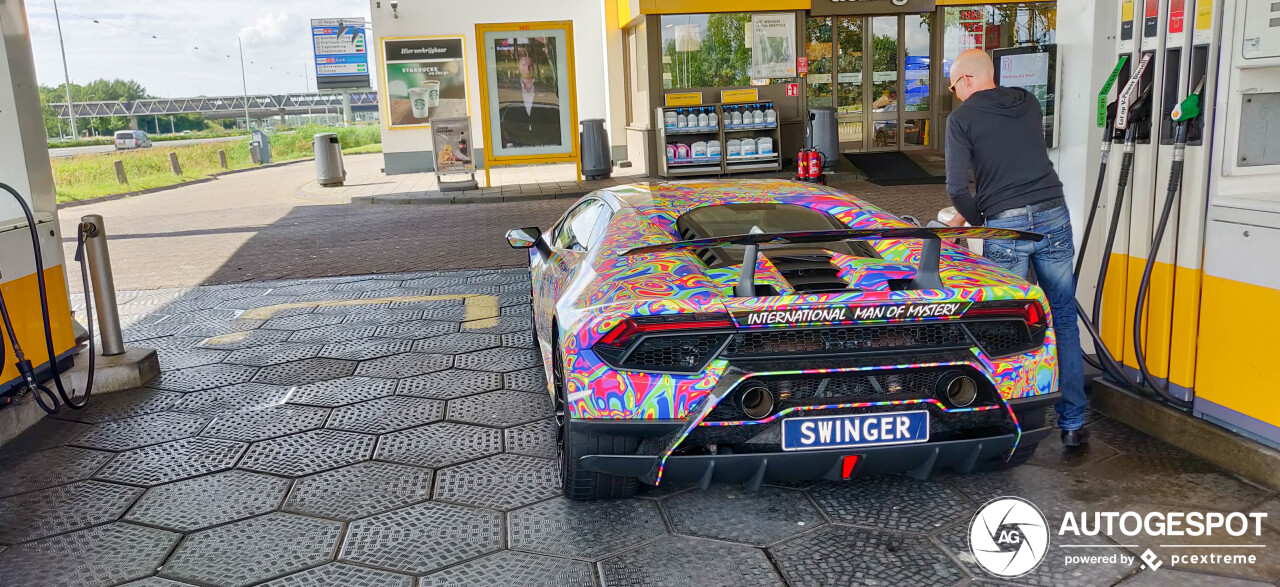 Lamborghini Huracán LP640-4 Performante