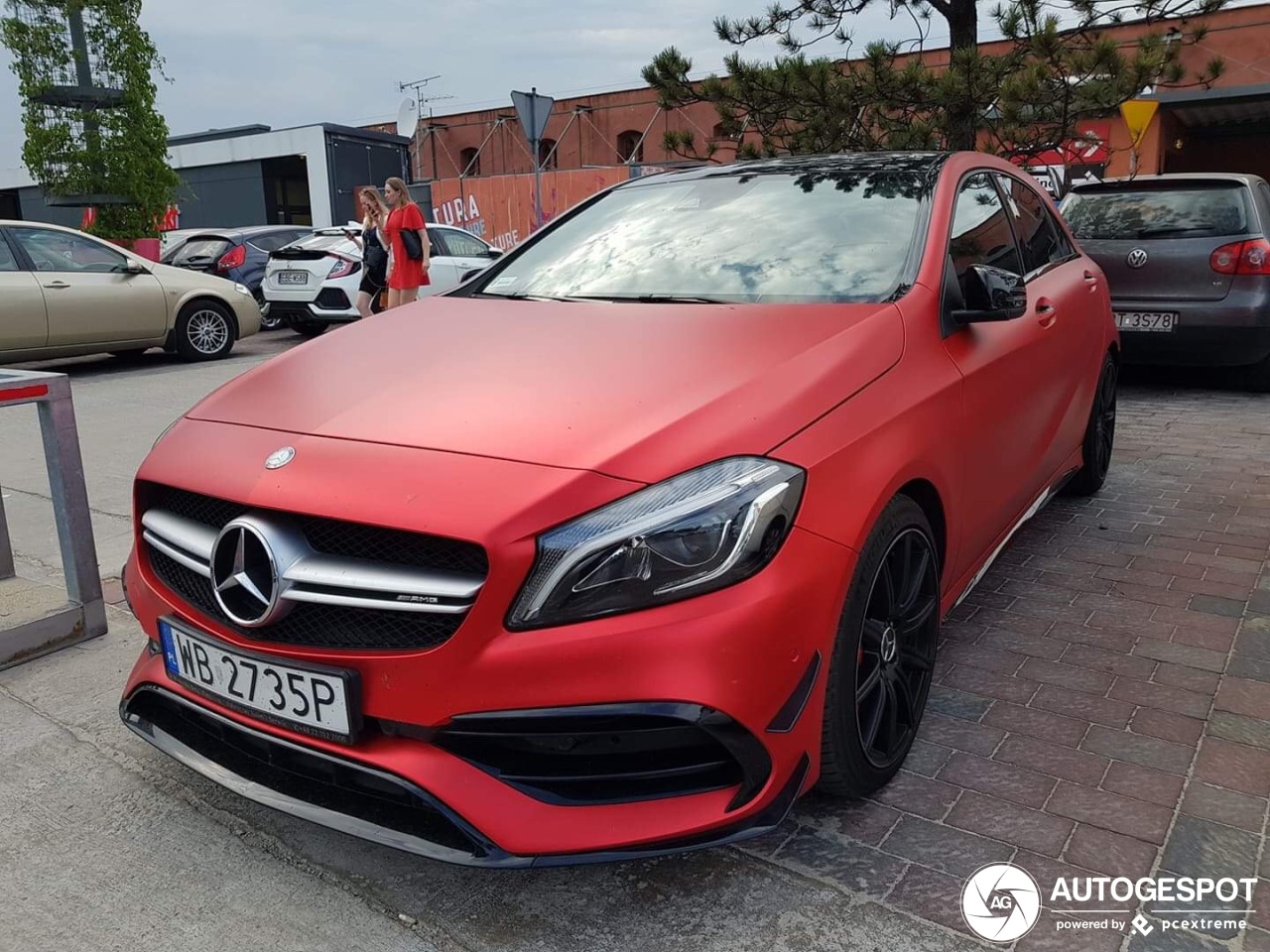 Mercedes-AMG A 45 W176 2015