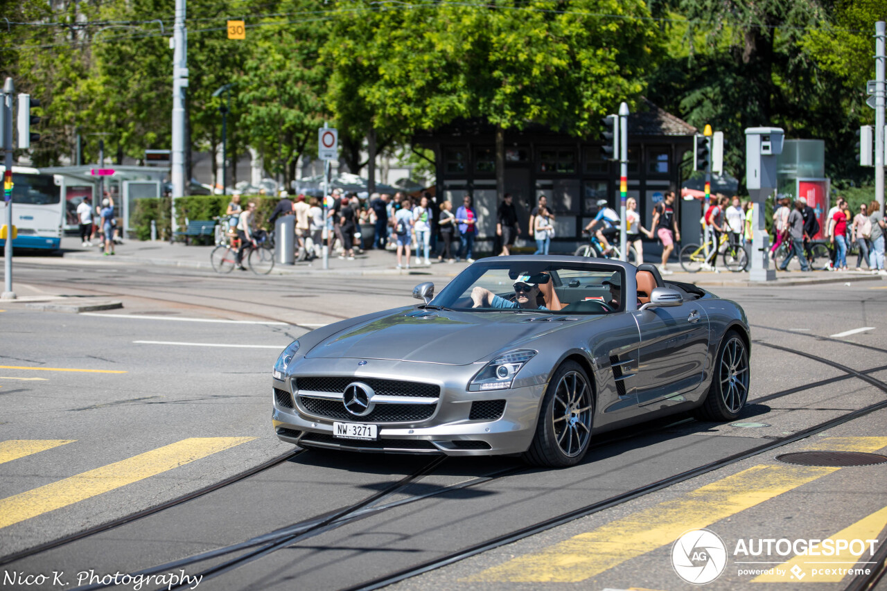 Mercedes-Benz SLS AMG Roadster