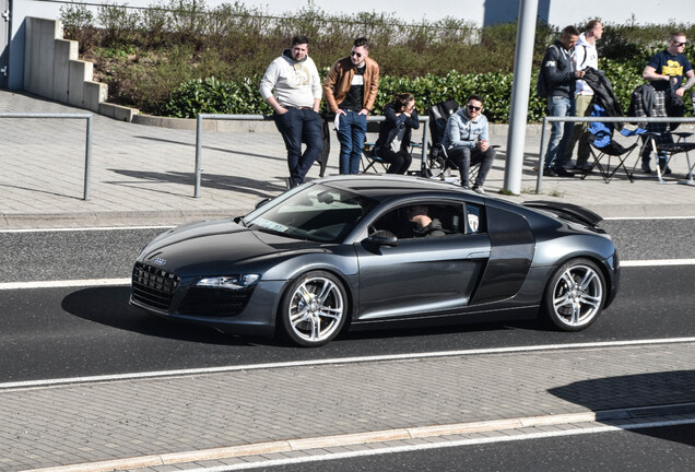 Audi R8