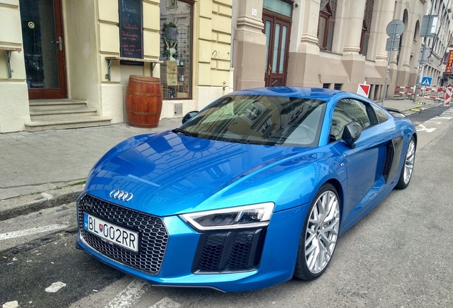 Audi R8 V10 Plus 2015