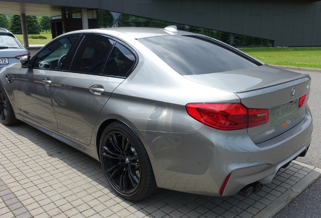 BMW M5 F90