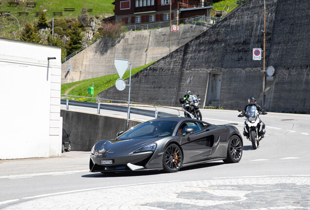 McLaren 570S