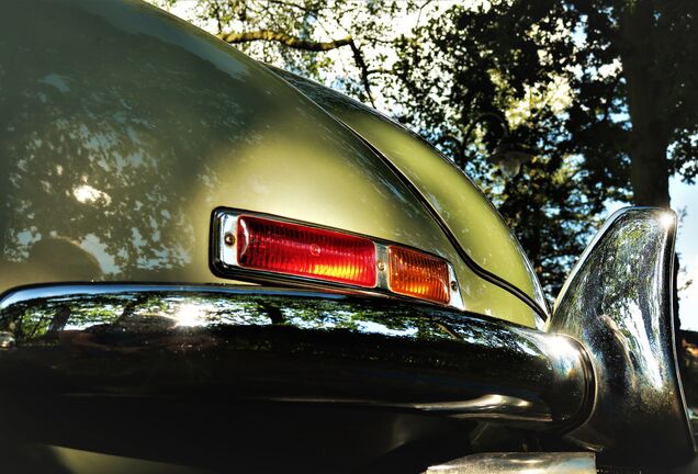 Mercedes-Benz 300SL Gullwing