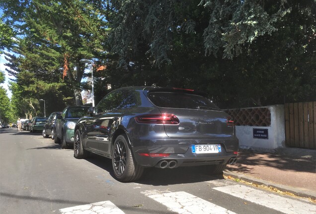 Porsche 95B Macan GTS