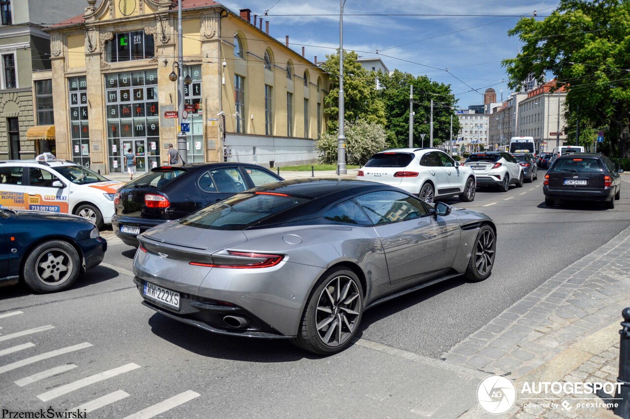 Aston Martin DB11 Launch Edition