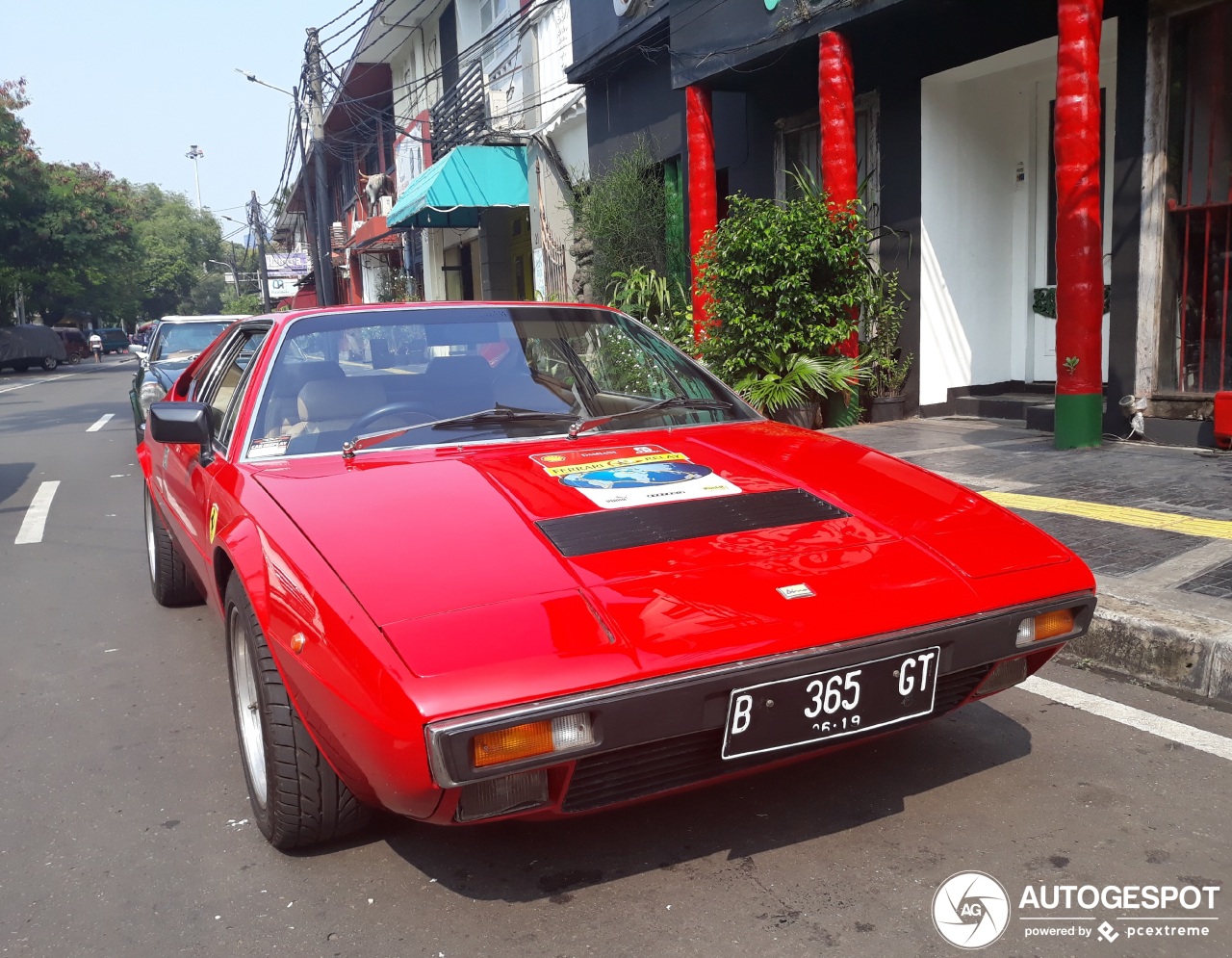 Ferrari Dino 308 GT4