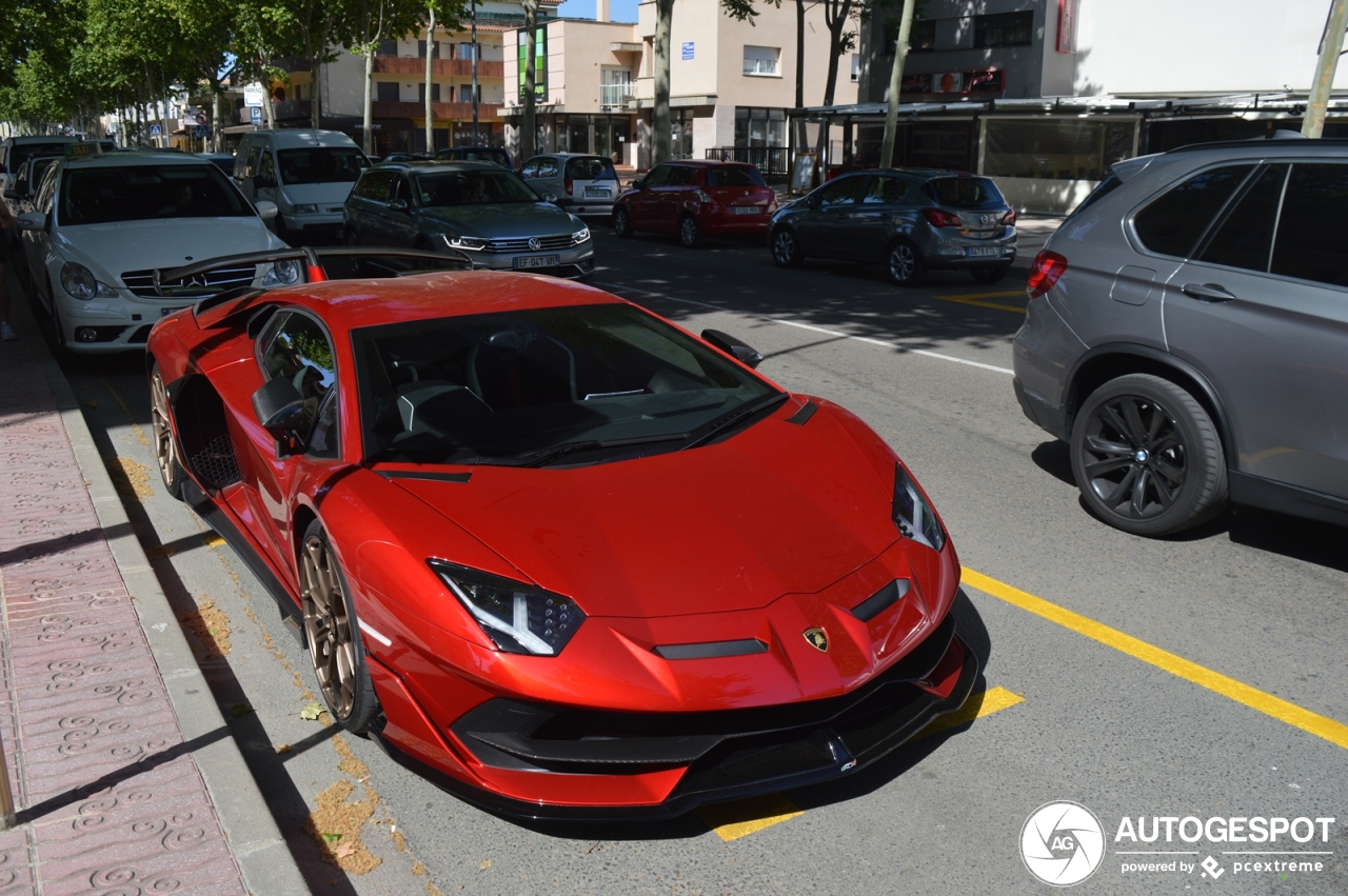 Lamborghini Aventador LP770-4 SVJ