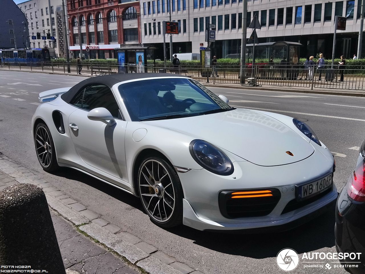 Porsche 991 Turbo S Cabriolet MkII