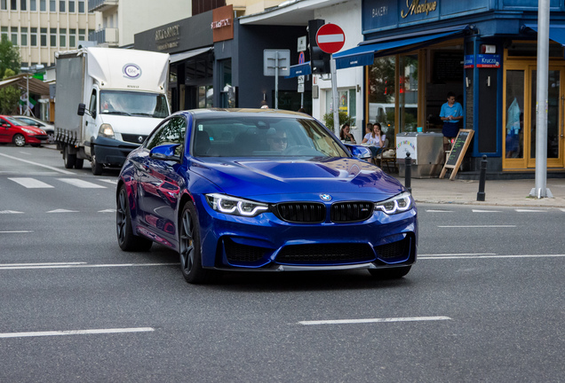 BMW M4 F82 CS